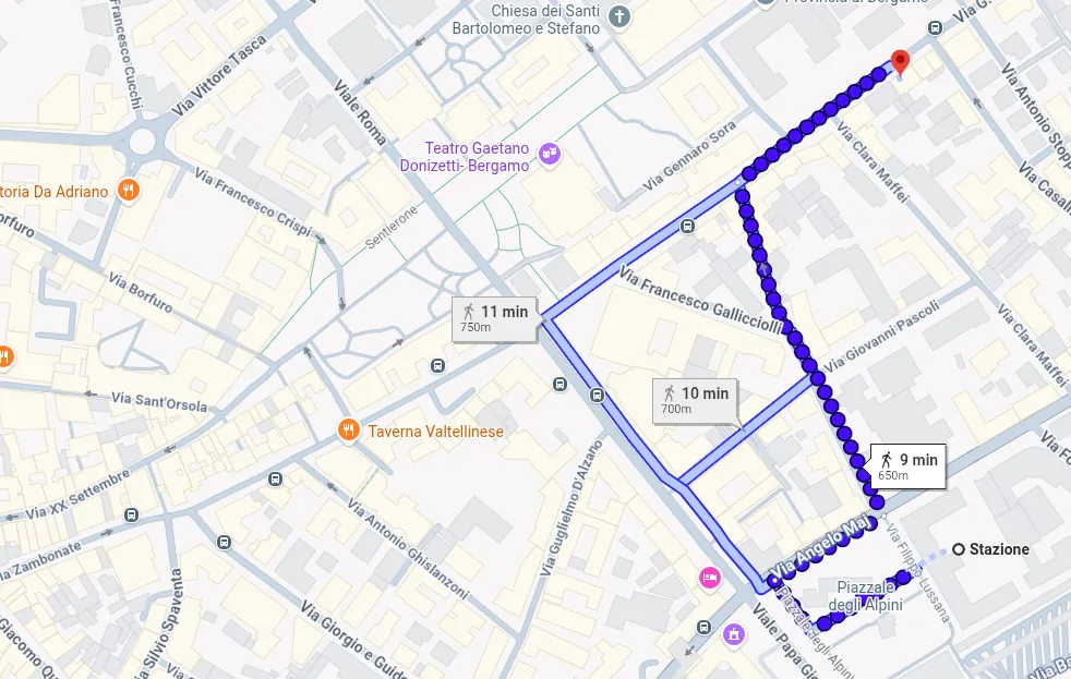Percorso a piedi dalla Stazione di Bergamo